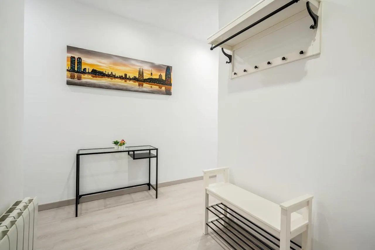 Sagrada Familia C&D Lovely Apartment Barcellona